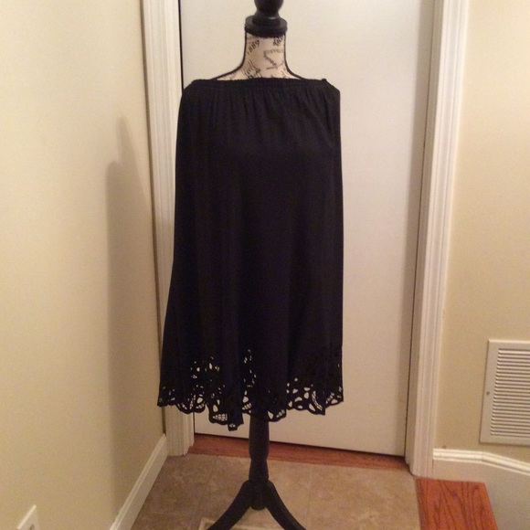 Silky Line Skirt - Picture 3 of 8